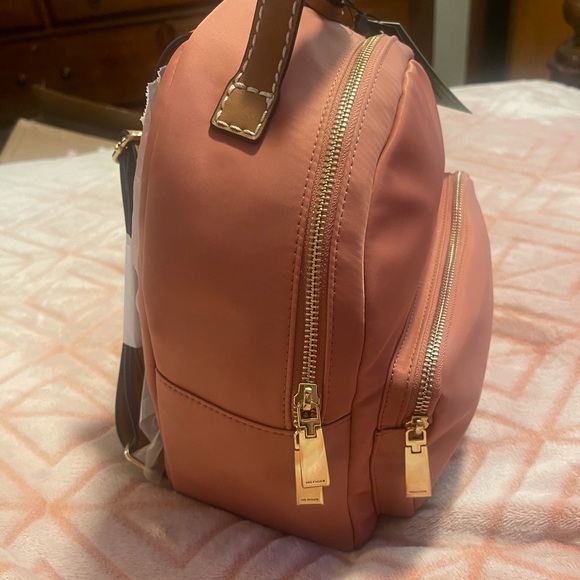 Adjustable backpack straps; twill lining; zip closure; gold hardware - Picture 10 of 13